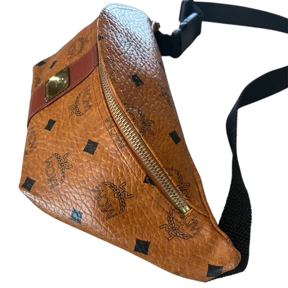 MCM Cognac Visetos Belt Bag - Picture 4 of 7